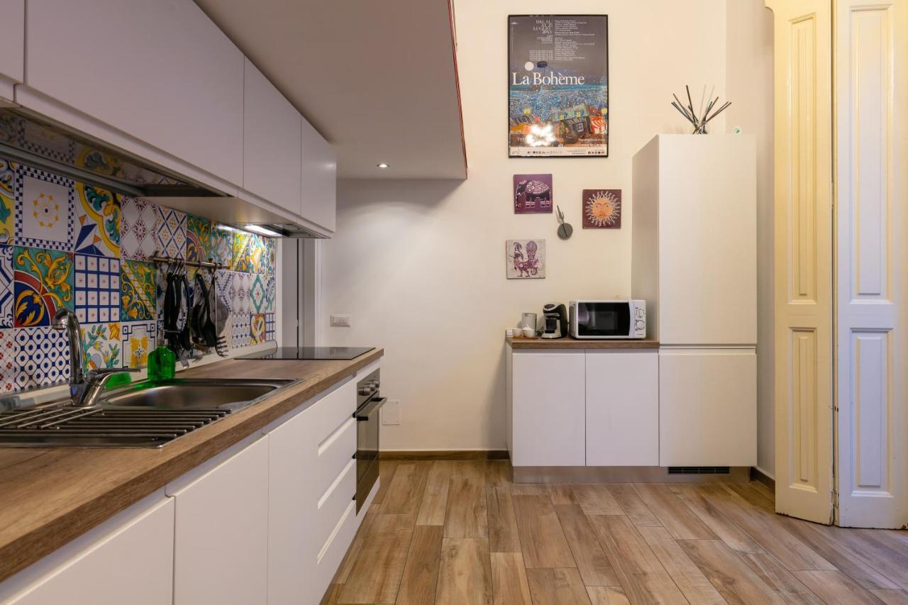 The Actors House By Napoliapartments Nápoles Exterior foto